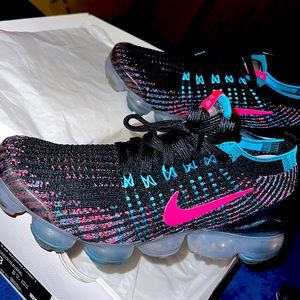 Nike Air VaporMax Flyknit 3